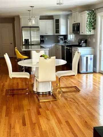 $1,450,000 | 399 North Street, Tewksbury, MA 01876