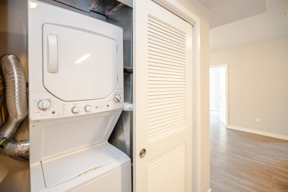 Undisclosed Address Chicago, IL 60610 - Photo 6 of 13