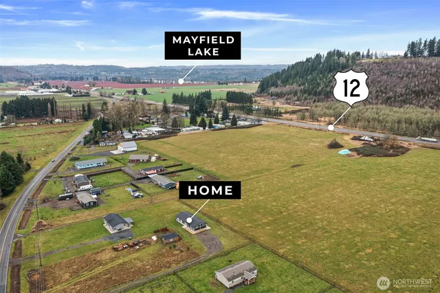 a view of an outdoor space