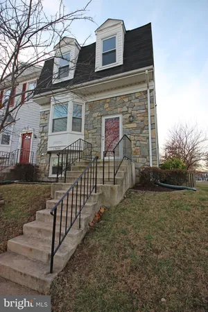 $2,850 | 13401 Elevation Lane, Herndon, VA 20171