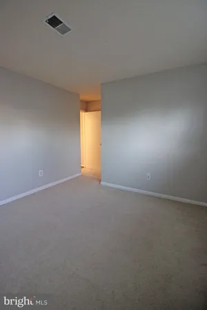 $2,850 | 13401 Elevation Lane, Herndon, VA 20171