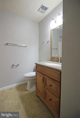 $2,850 | 13401 Elevation Lane, Herndon, VA 20171