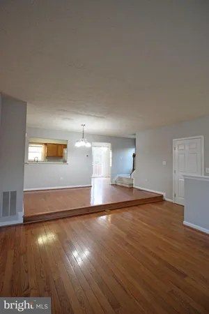 $2,850 | 13401 Elevation Lane, Herndon, VA 20171