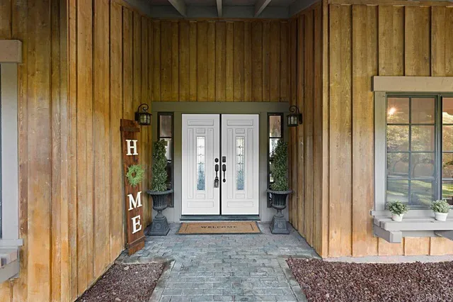 $1,799,997 | 9824 Quail Canyon Road, El Cajon, CA 92021