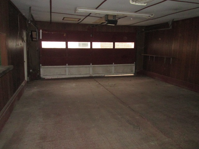 3530 South Graham Road Saginaw, MI 48609 - Photo 4 of 20 Gallery Image 4