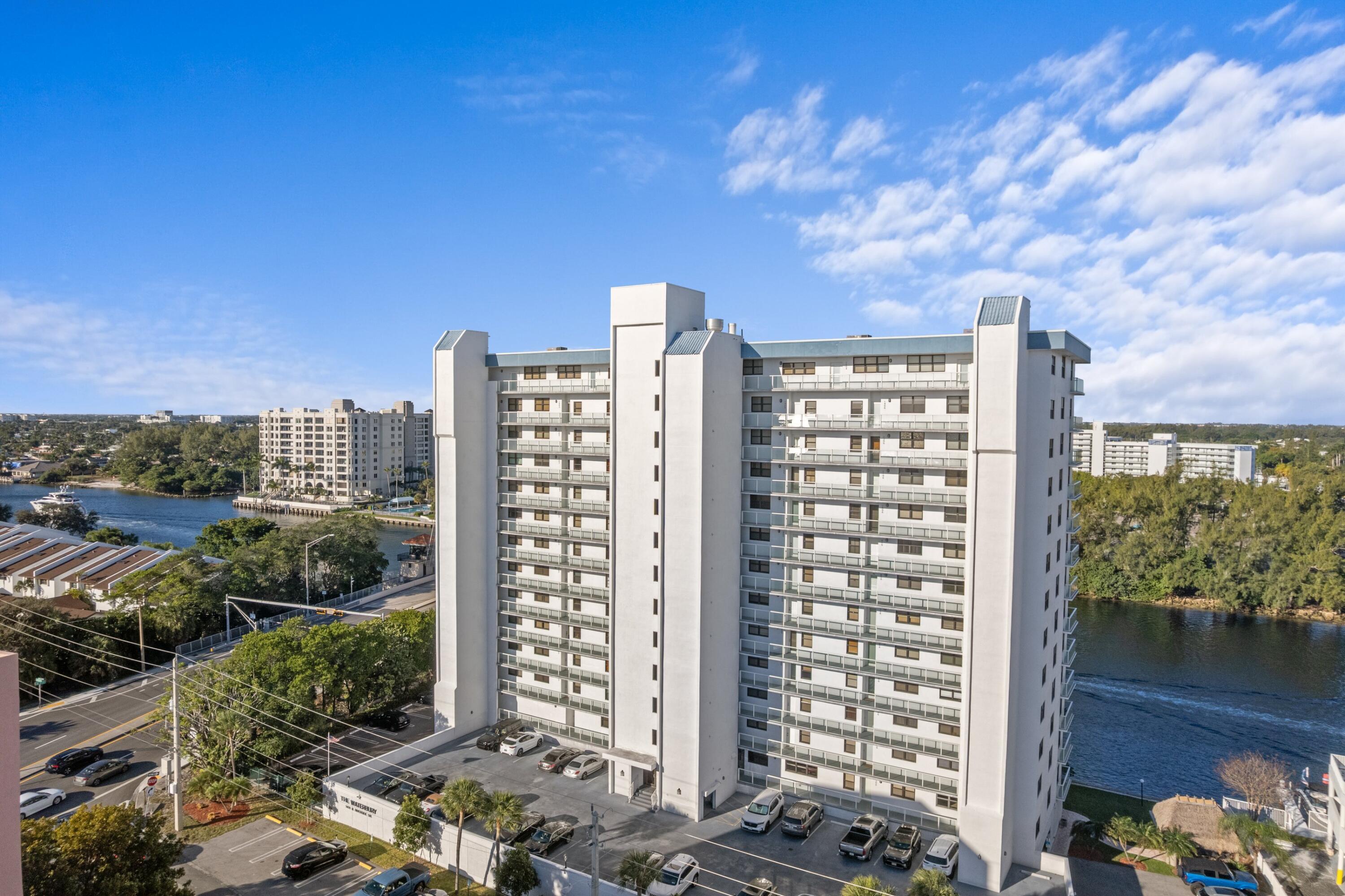 1401 North Riverside Drive, Unit 1007 Pompano Beach, FL 33062 - Photo 27 of 39 Exterior Front
