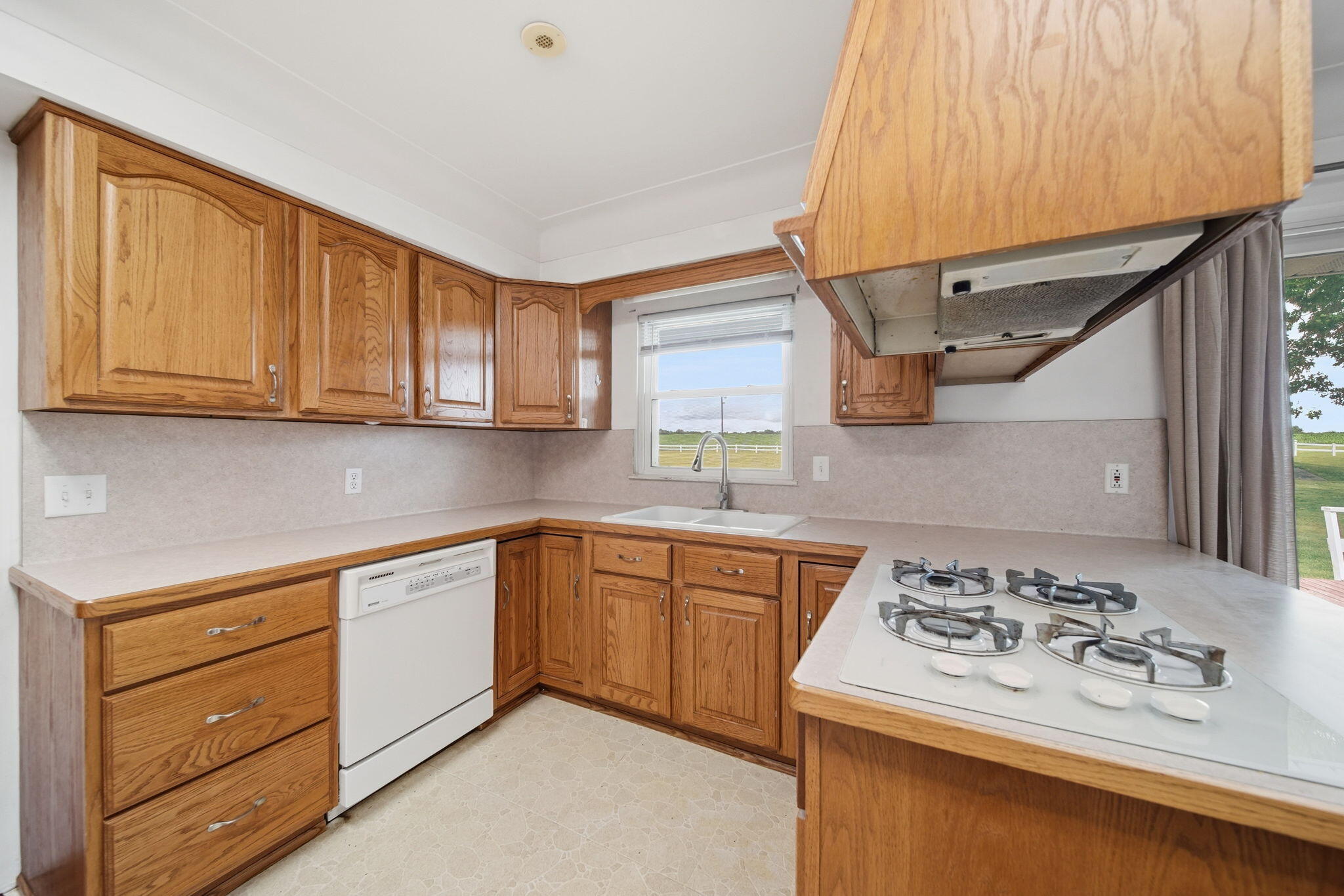9801 Peterson Road Brooklyn, MI 49230 - Photo 16 of 76 10-web-or-mls-DSC00659