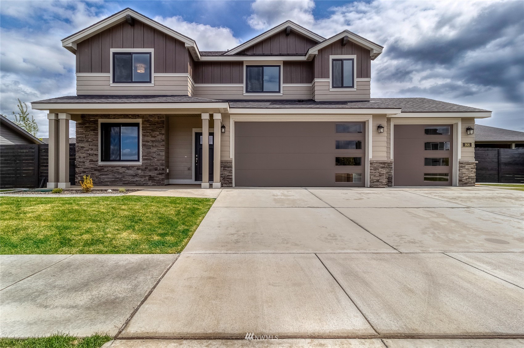 168 Arabica Road Walla Walla, WA 99362 - Photo 1 of 37 Gallery Image 1
