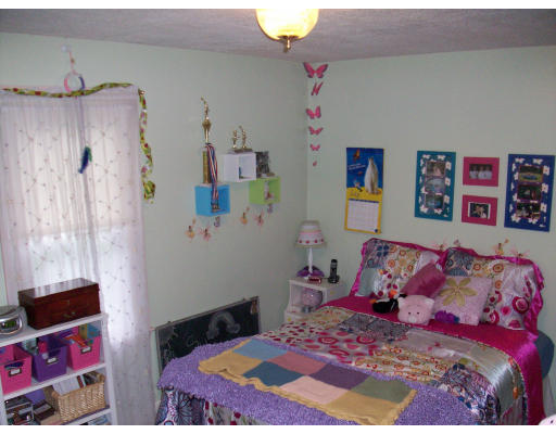 199 Springdale Road Westfield, MA 01085 - Photo 11 of 15 Gallery Image 11