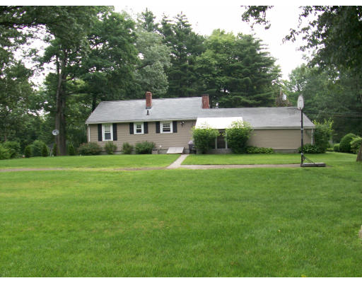 199 Springdale Road Westfield, MA 01085 - Photo 3 of 15 Gallery Image 3