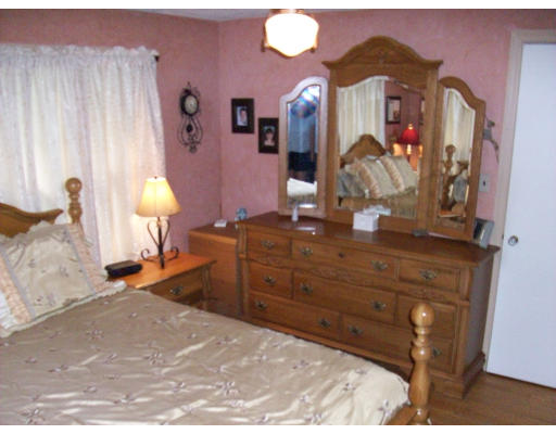 199 Springdale Road Westfield, MA 01085 - Photo 10 of 15 Gallery Image 10
