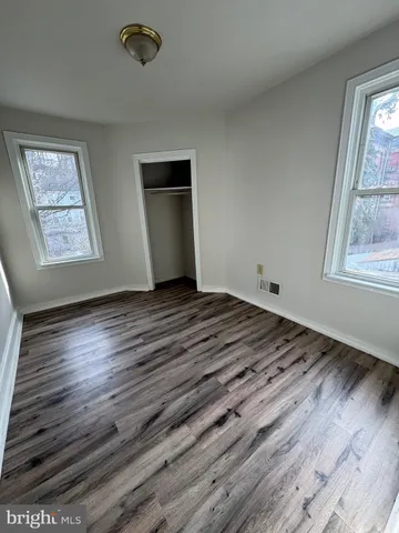 $1,400 | 525 East Market Street, Pottsville, PA 17901