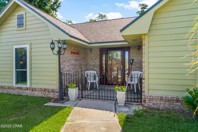 $449,900 | 7246 West Lakeland Drive, Panama City, FL 32404