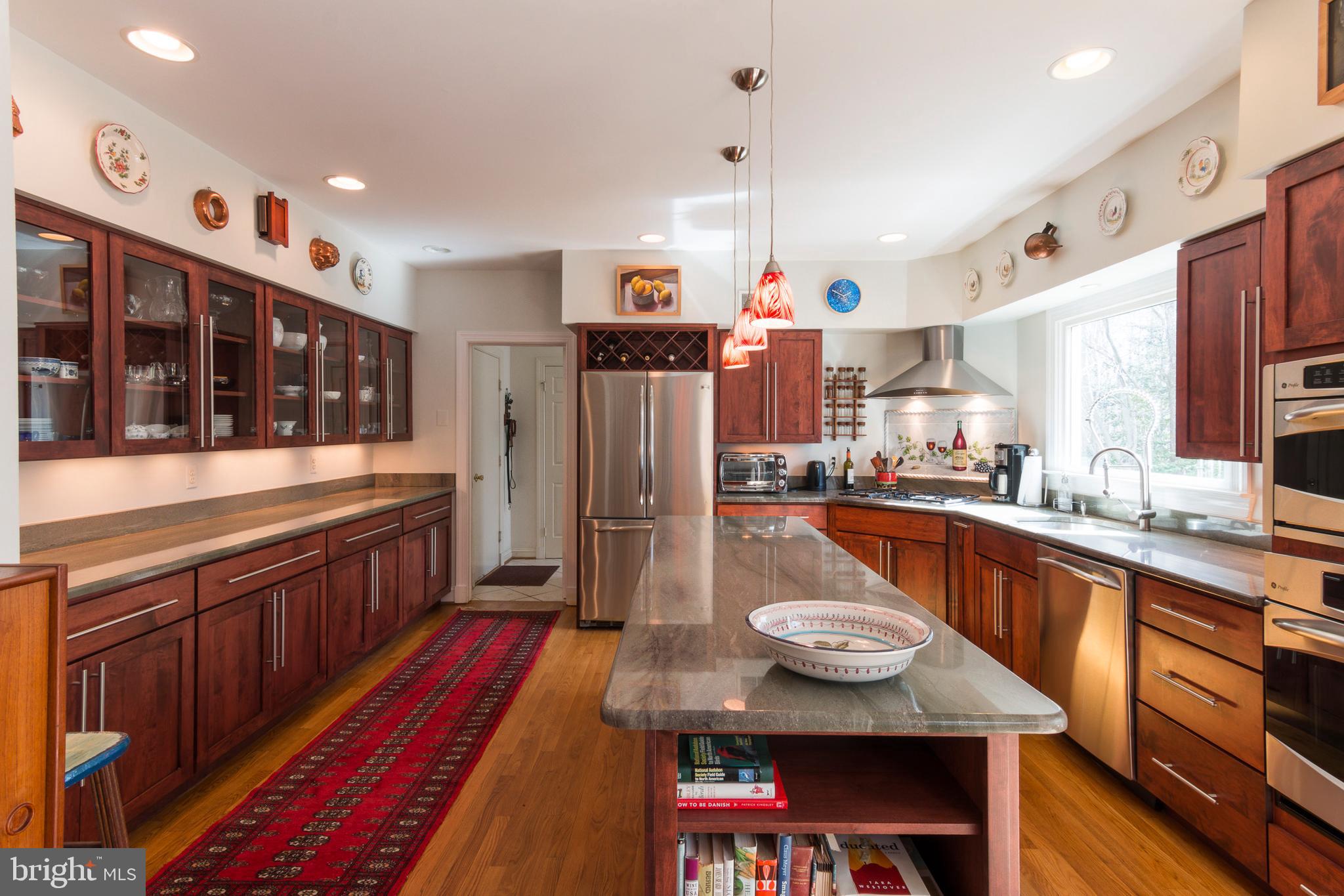 533 Post Oak Road Annapolis, MD 21401 - Photo 14 of 65 Gorgeous gourmet kitchen