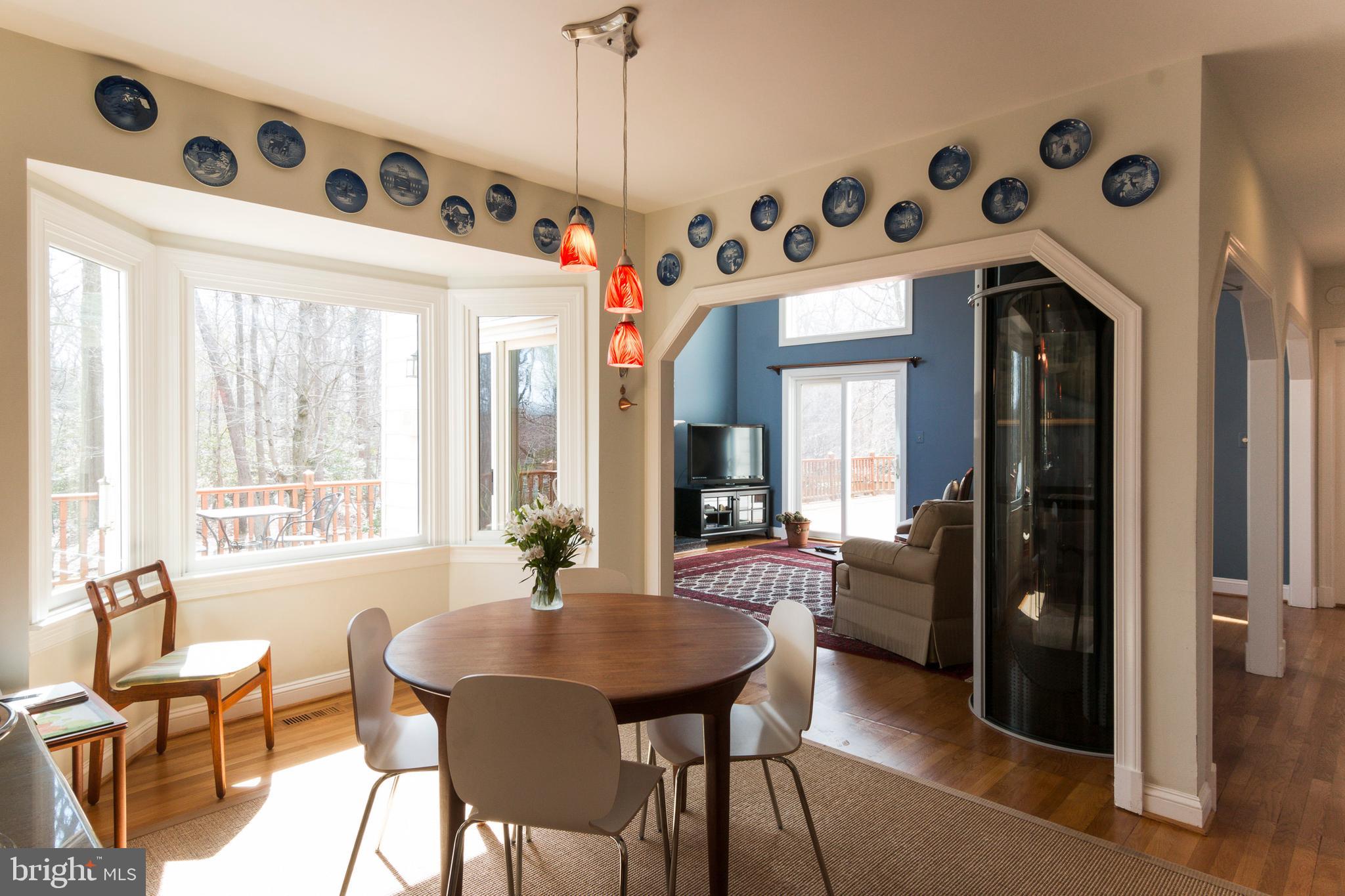 533 Post Oak Road Annapolis, MD 21401 - Photo 20 of 65 Kitchen opens to family room
