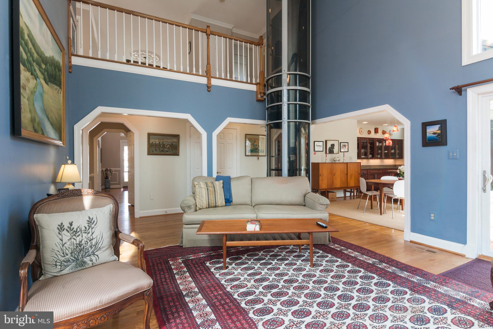 533 Post Oak Road Annapolis, MD 21401 - Photo 23 of 65 Family room open to upstairs balcony