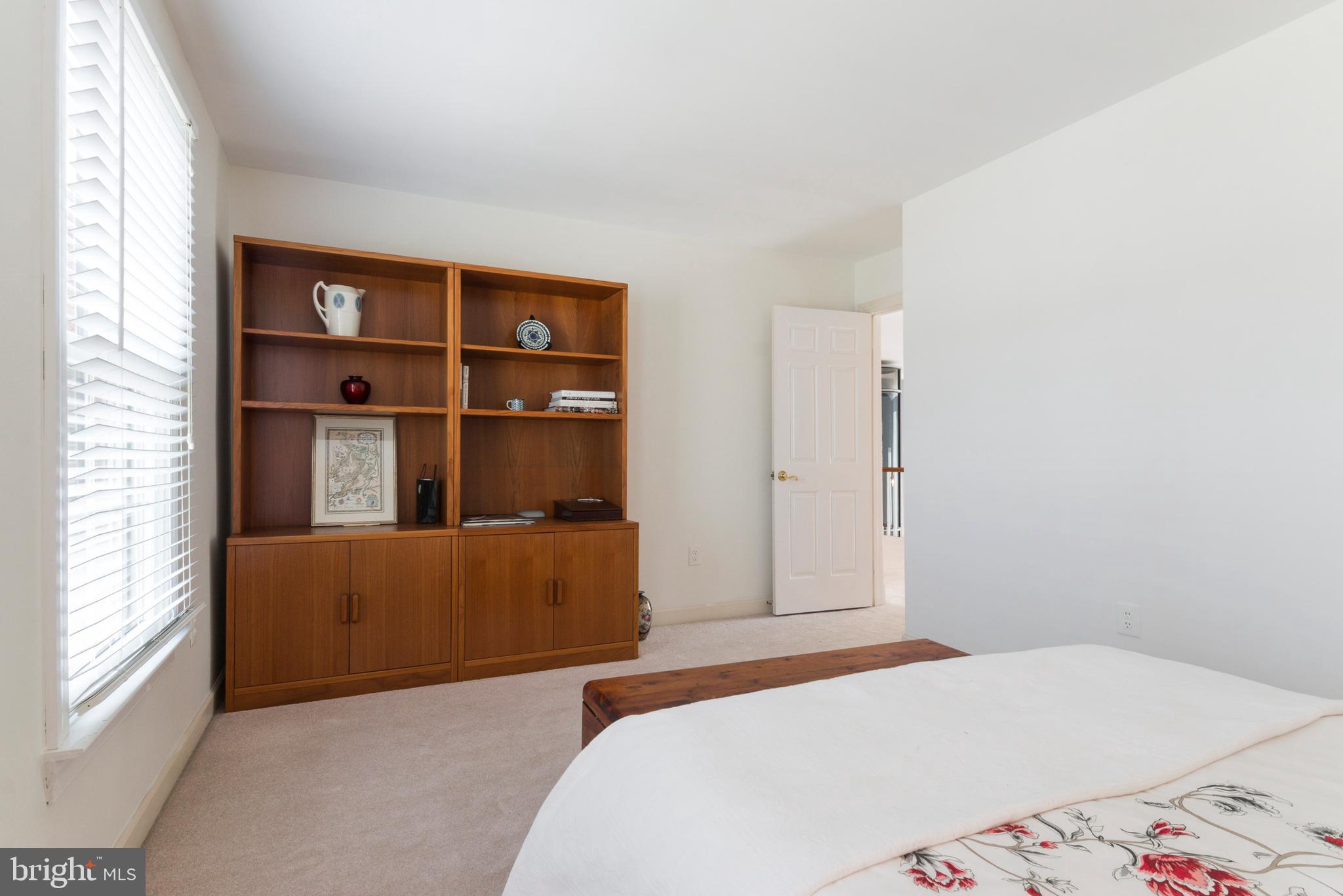 533 Post Oak Road Annapolis, MD 21401 - Photo 44 of 65 third upper level bedroom