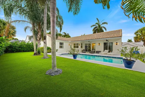 $1,199,000 | 10263 Allamanda Circle, Palm Beach Gardens, FL 33410