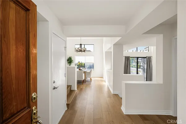 $1,950,000 | 19 Waterway, Unit 9, Irvine, CA 92614