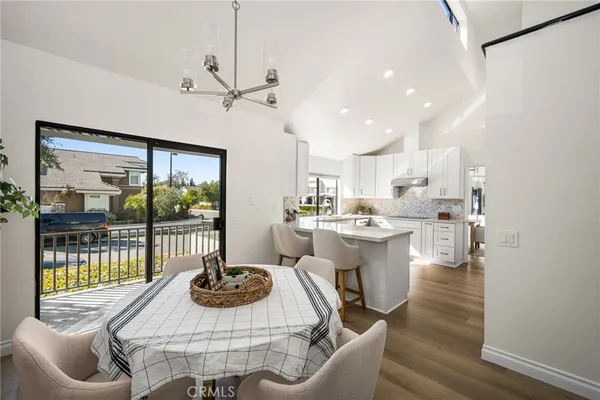 $1,950,000 | 19 Waterway, Unit 9, Irvine, CA 92614