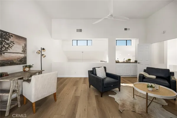 $1,950,000 | 19 Waterway, Unit 9, Irvine, CA 92614