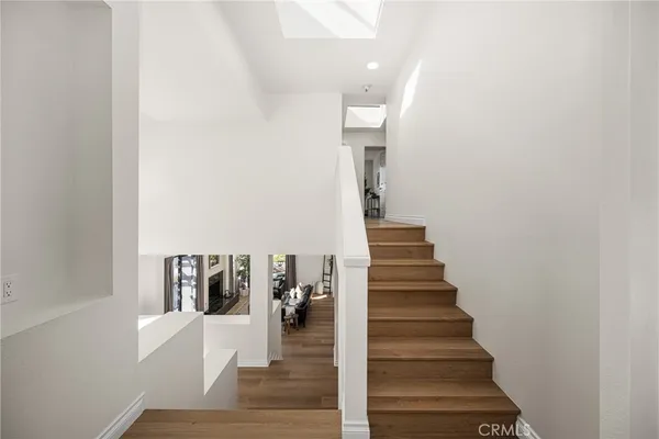 $1,950,000 | 19 Waterway, Unit 9, Irvine, CA 92614