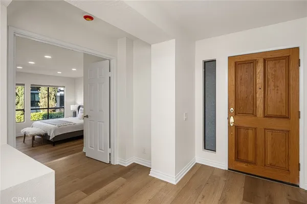 $1,950,000 | 19 Waterway, Unit 9, Irvine, CA 92614