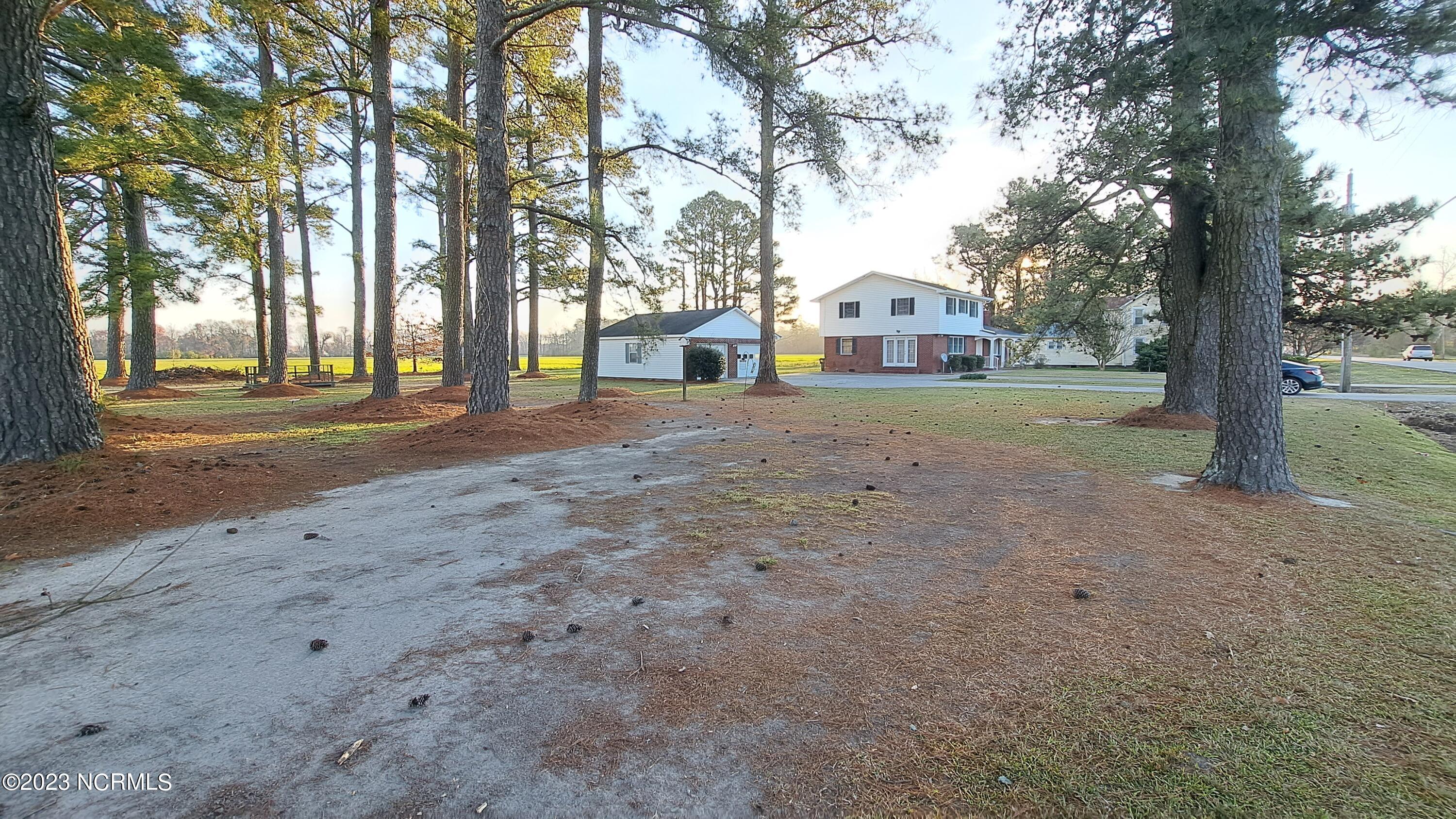 187 Wiggins Road Hertford, NC 27944 - Photo 4 of 56 20230317_075448