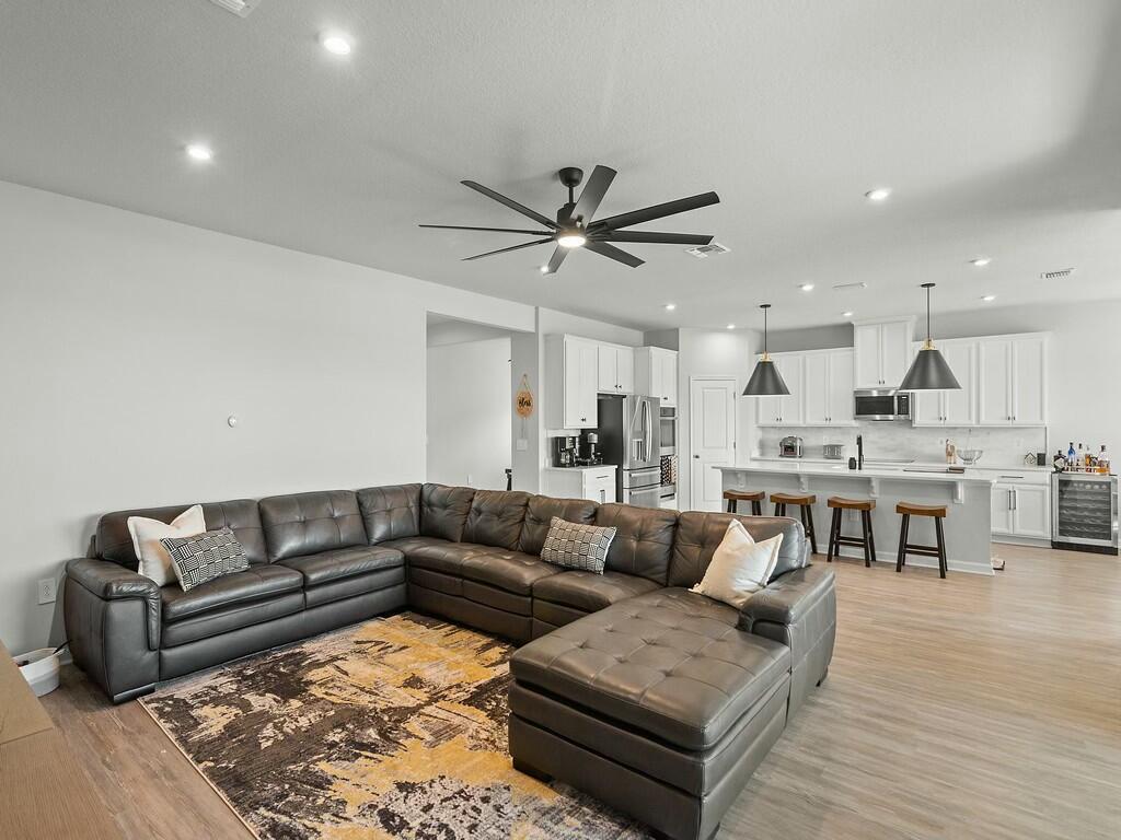 5979 Sequoia Circle Vero Beach, FL 32967 - Photo 8 of 26 tempImage2RmdVg