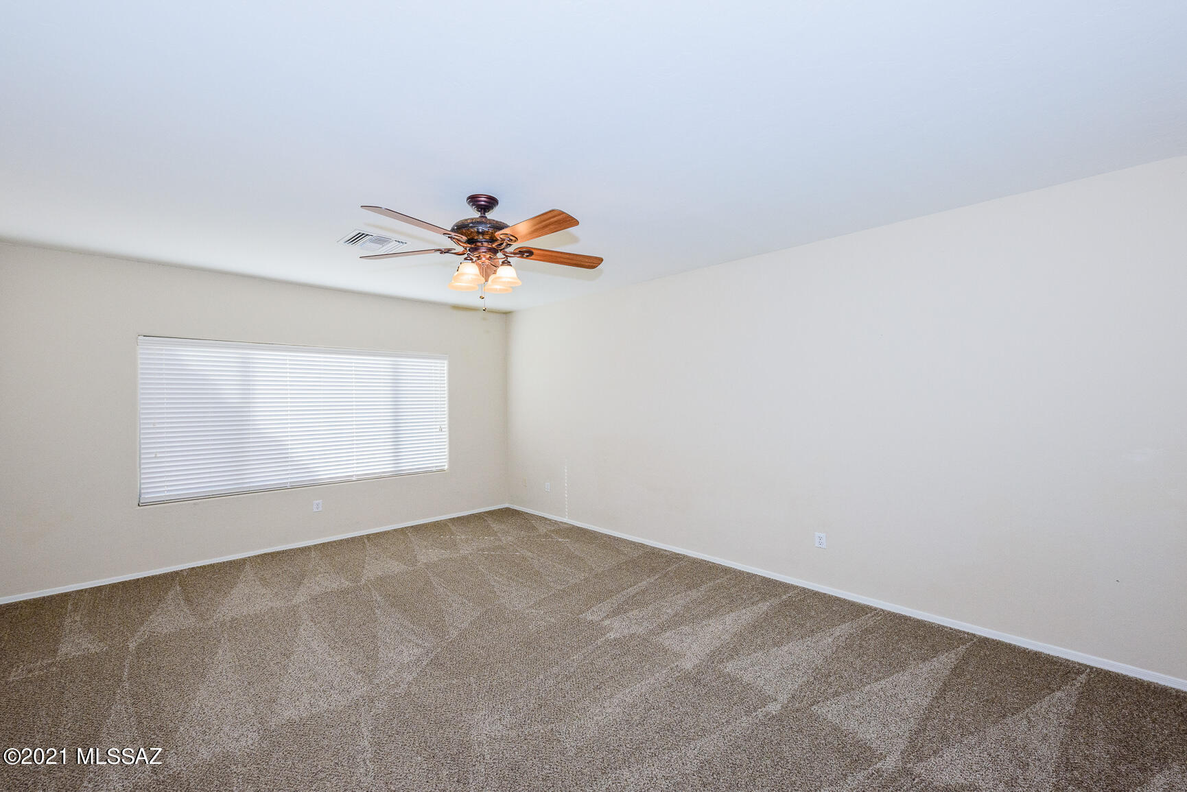7676 East Fair Meadows Loop Tucson, AZ 85756 - Photo 6 of 27