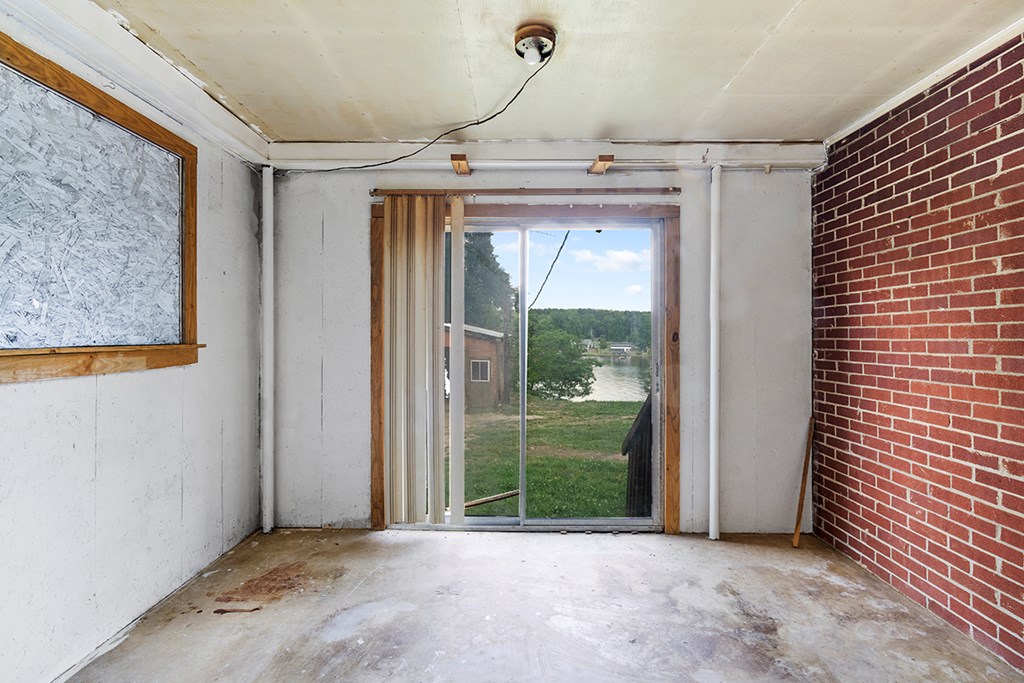 1060 Virginia Circle Waterloo, SC 29384 - Photo 12 of 20