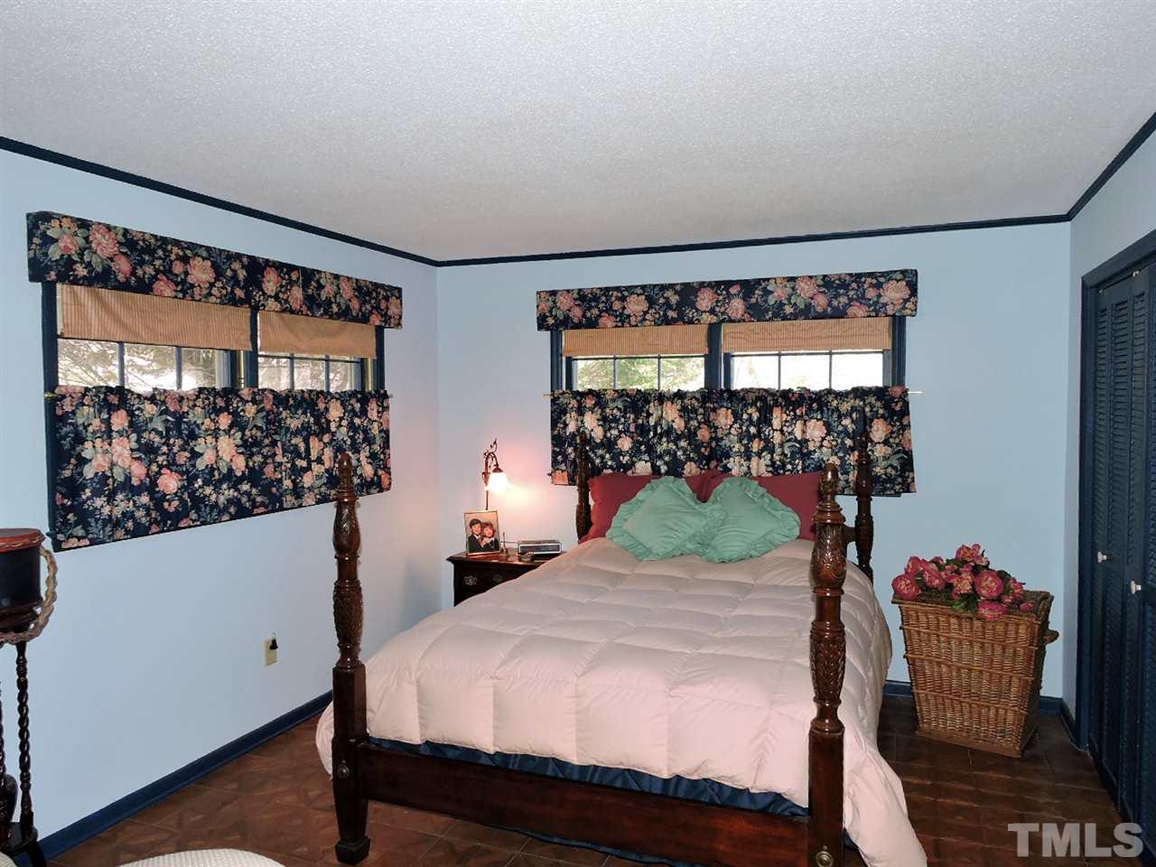 210 Lin Tilley Road Durham, NC 27712 - Photo 18 of 25 Gallery Image 18