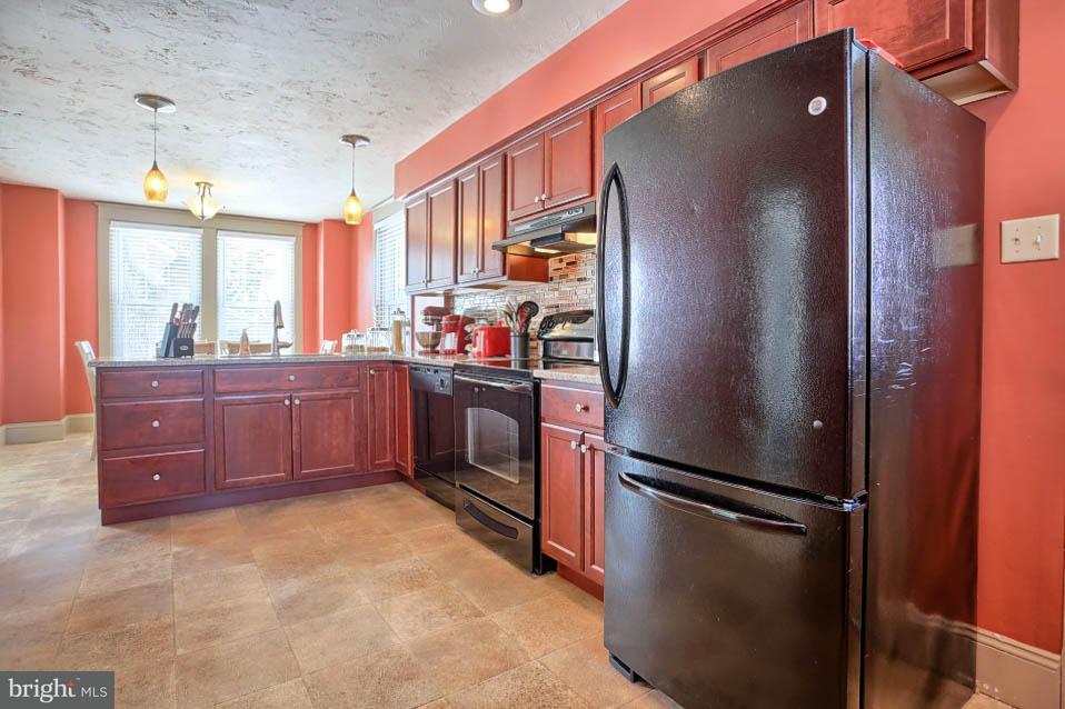 3345 East Prospect Road York, PA 17402 - Photo 17 of 31 Gallery Image 17