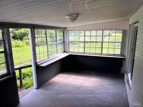 $315,000 | 13072 Chumuckla Highway, Jay, FL 32565