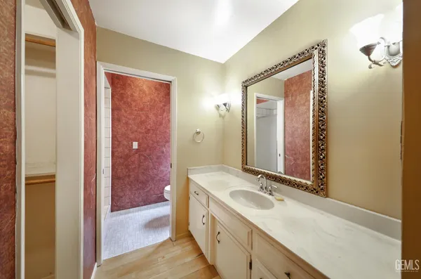 $225,000 | Undisclosed Address, Bakersfield, CA 93308