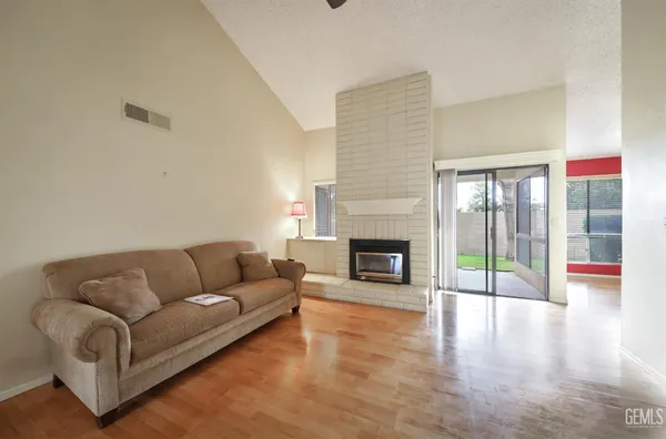 $225,000 | Undisclosed Address, Bakersfield, CA 93308