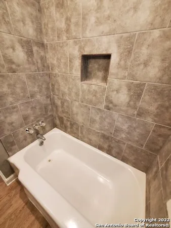 $1,295 | 400 Pfeil Street, Schertz, TX 78154