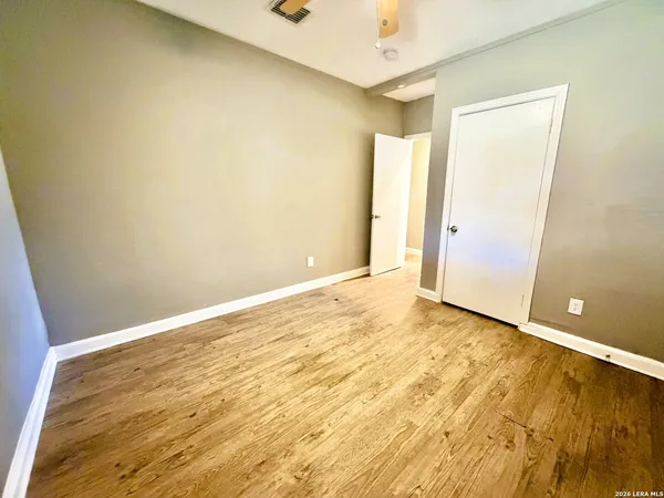 $1,295 | 400 Pfeil Street, Schertz, TX 78154