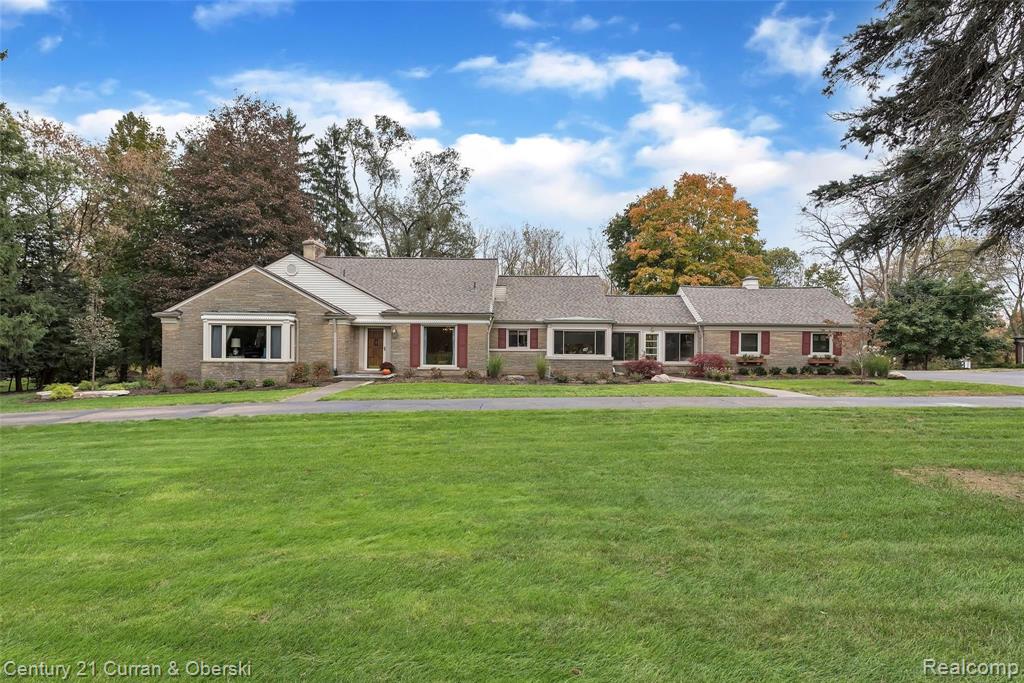 21605 West Thirteen Mile Road Franklin, MI 48025 - Photo 42 of 43