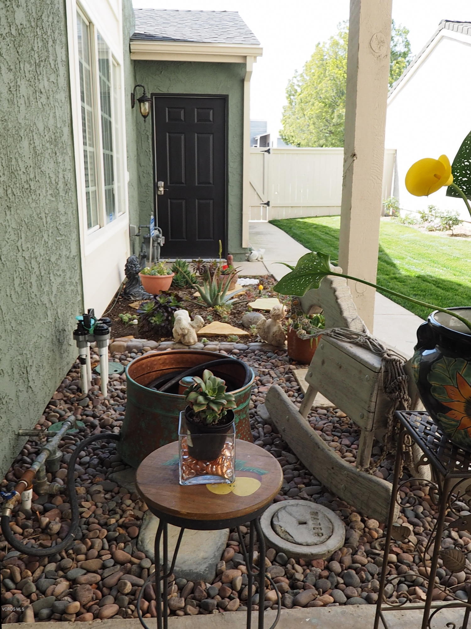 5727 Cochran Street Simi Valley, CA 93063 - Photo 9 of 43 a house view with a seating space