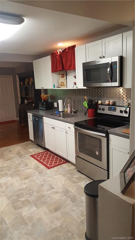 1586 Propst Road Morganton, NC 28655 - Photo 18 of 21 Gallery Image 18