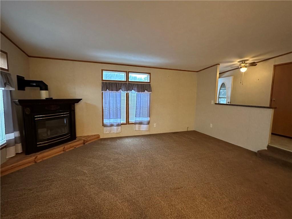 107 Trieste Street Butler, PA 16002 - Photo 13 of 40 an empty room with fireplace