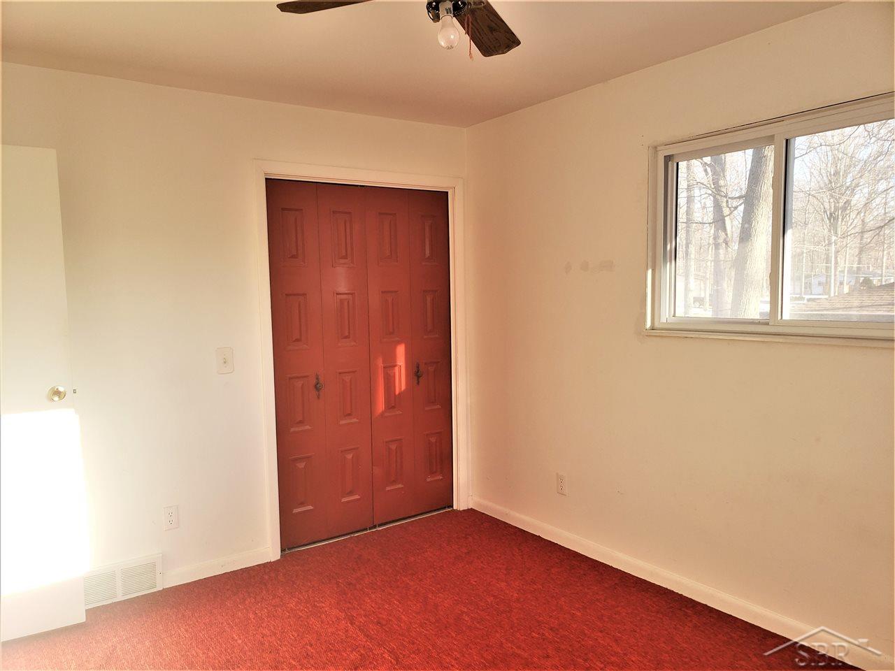 4278 Emerald Road Bridgeport, MI 48722 - Photo 8 of 22 31373033-7.JPG