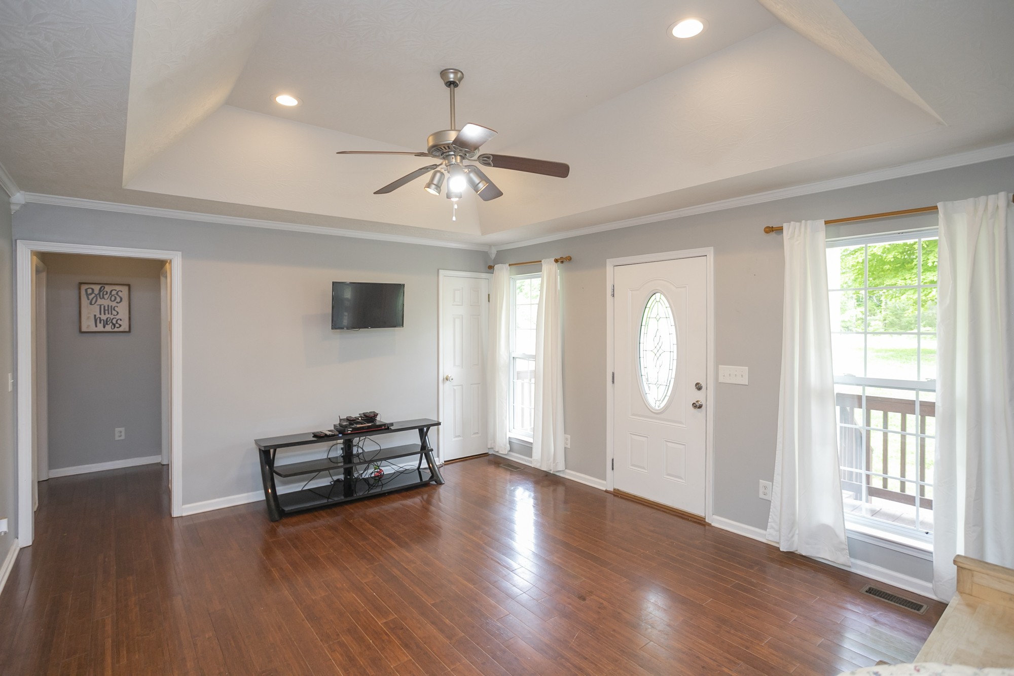 1005 Red Oak Road Charlotte, TN 37036 - Photo 10 of 34 Gallery Image 10
