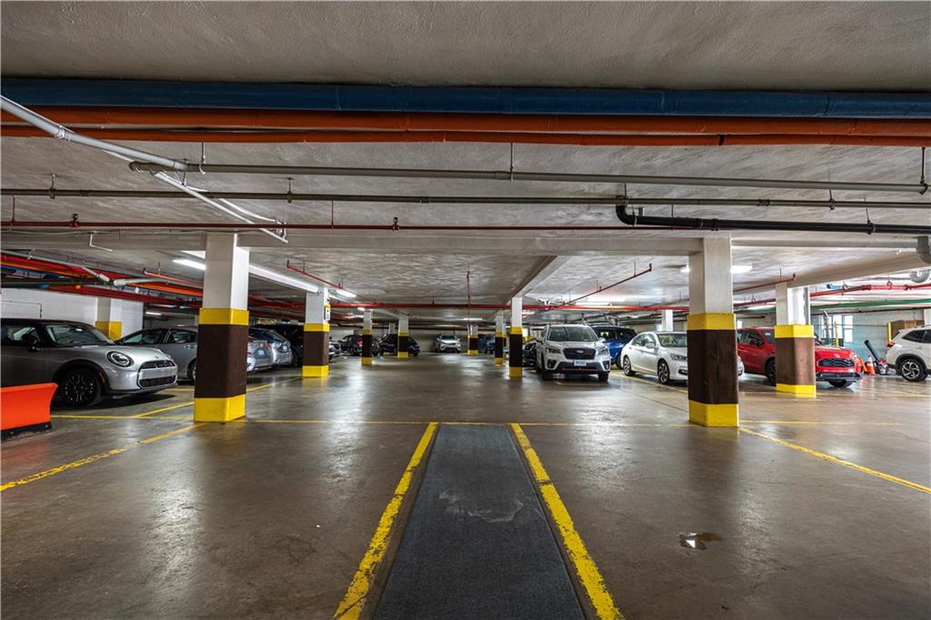 4625 Fifth Avenue, Unit 609 Pittsburgh, PA 15213 - Photo 27 of 27 a view of a studio with sitting area