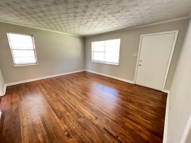 5173 Sea Shore Road Memphis, TN 38109 - Photo 3 of 17 Gallery Image 3