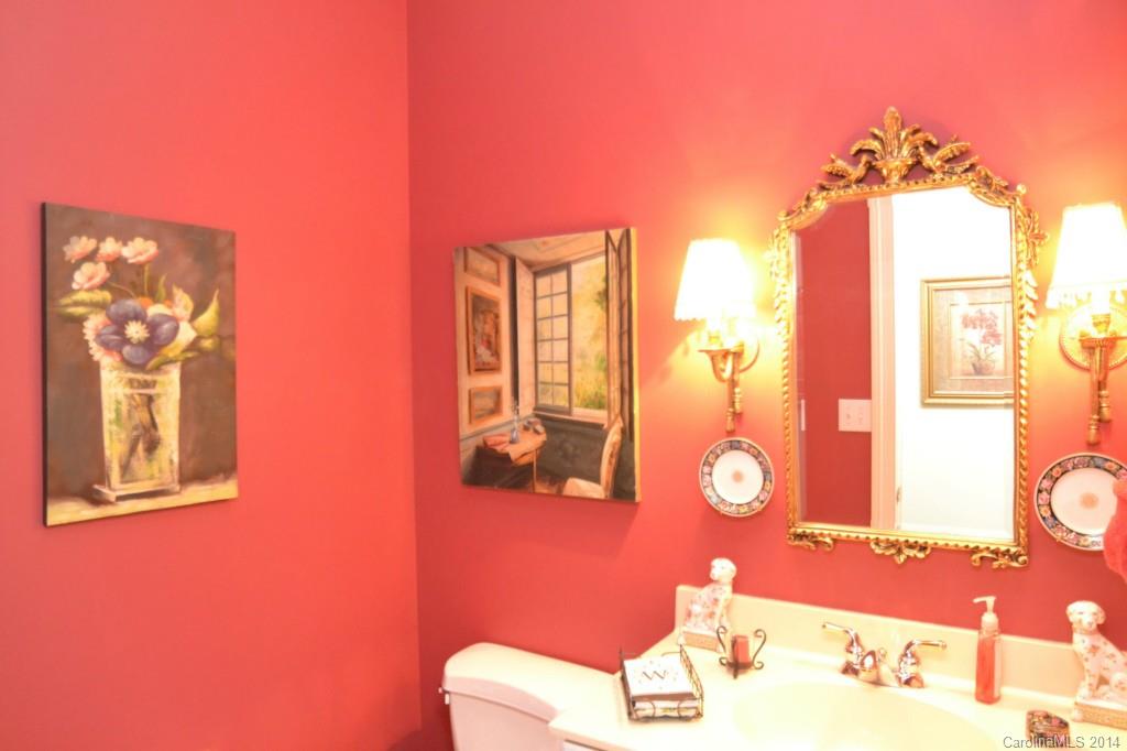 5228 Colony Road Charlotte, NC 28226 - Photo 12 of 19 Gallery Image 12
