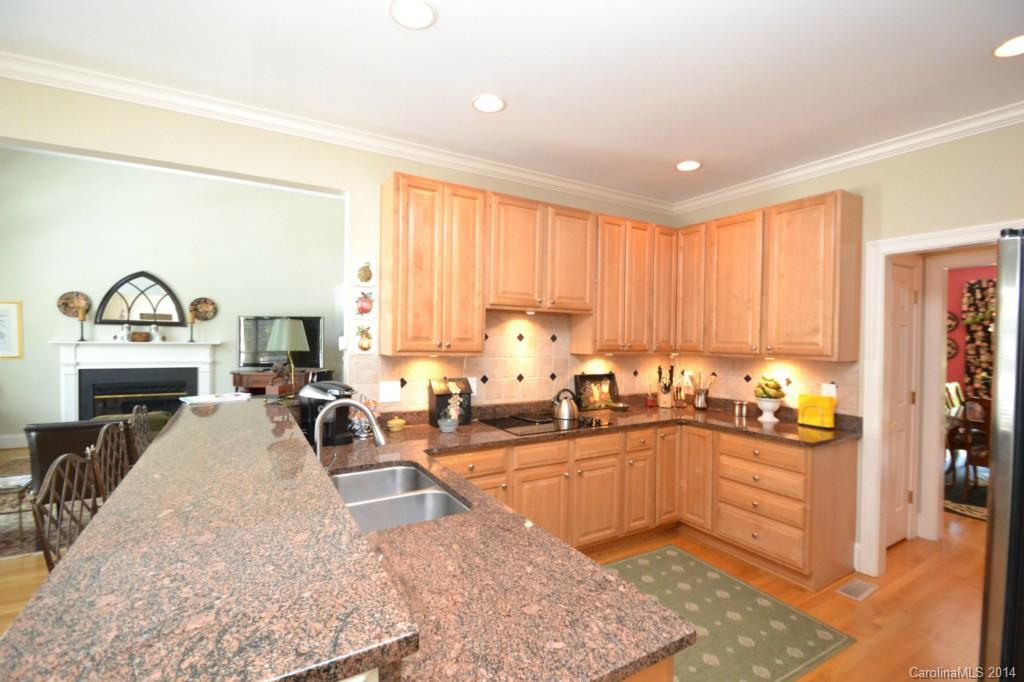 5228 Colony Road Charlotte, NC 28226 - Photo 6 of 19 Gallery Image 6