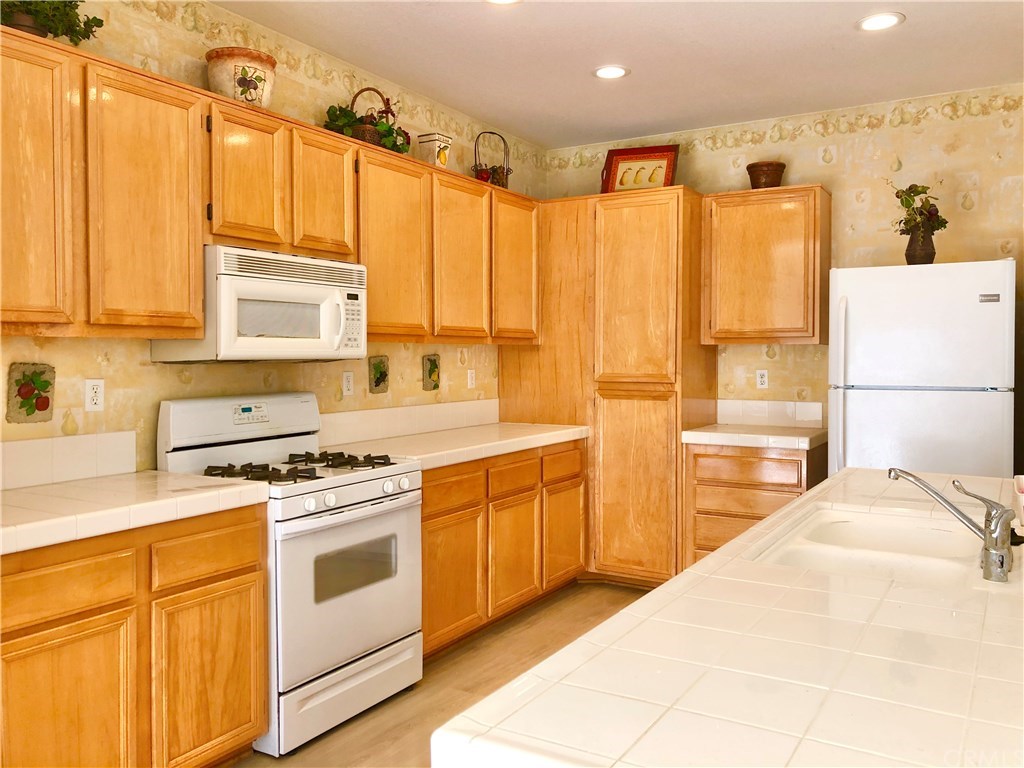 24 Iowa Irvine, CA 92606 - Photo 7 of 22