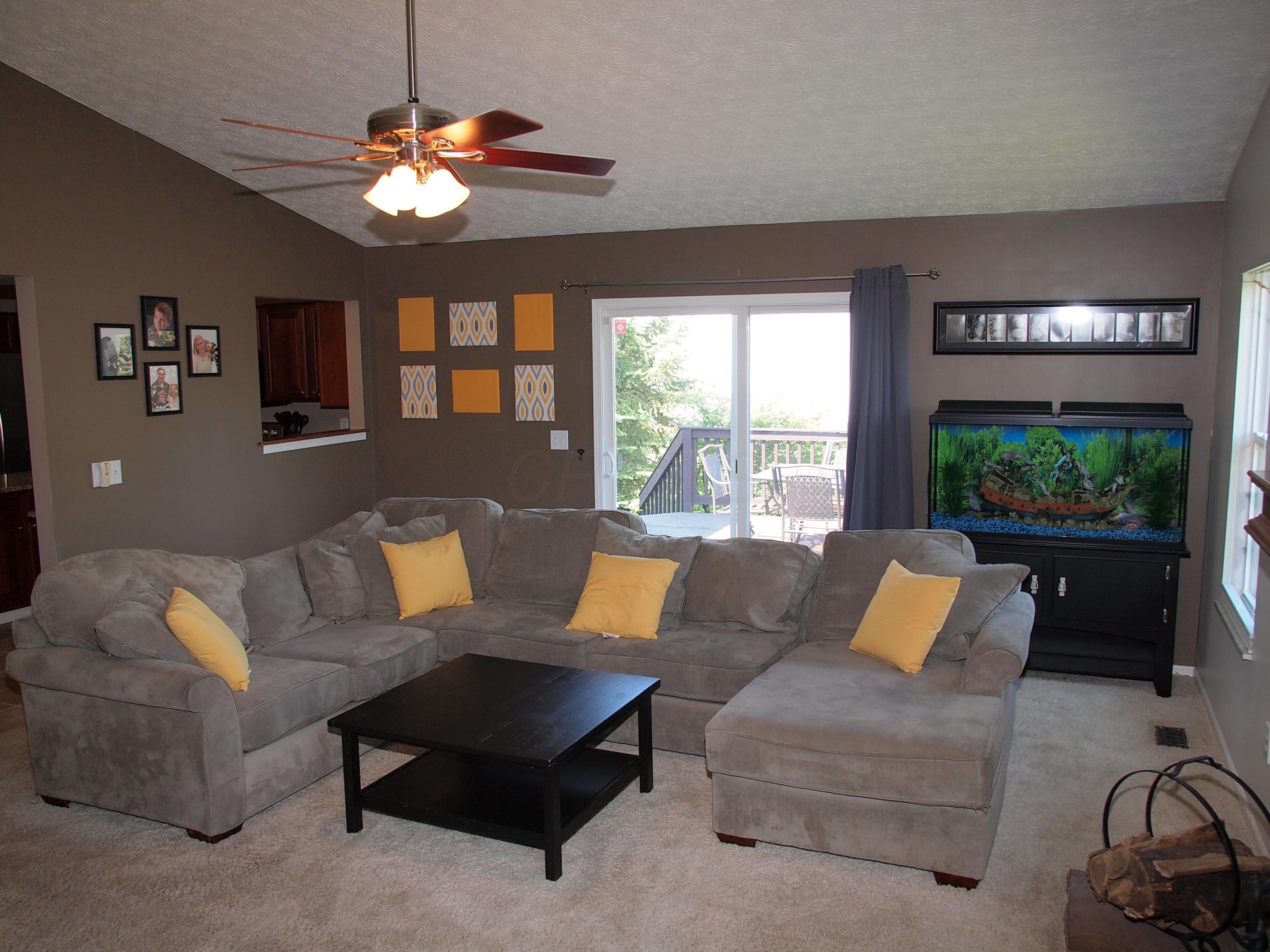 2179 Reeves Avenue Lewis Center, OH 43035 - Photo 11 of 33 Gallery Image 11